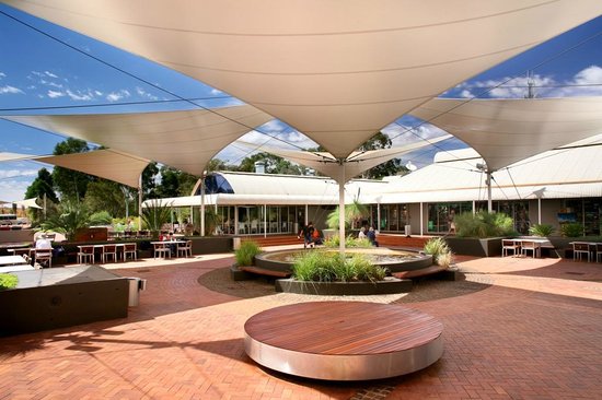 Ayers Rock Resort 2.jpg